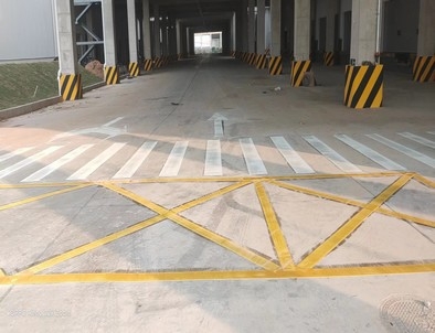 兰州兰州厂区道路标线施工